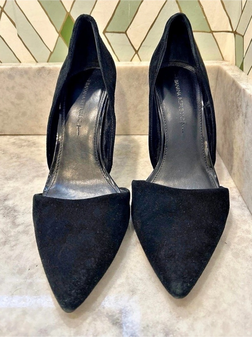 Banana Republic Adelia Dorsay Pointed-Toe Heels in Black Suede US 10